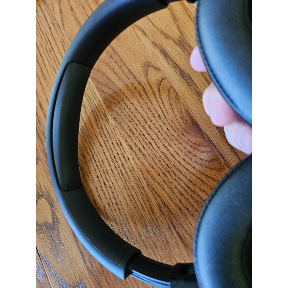 JBL 710BT Over Ear Wireless Bluetooth Headphones OS Black Foldable Paddedd - Picture 4 of 5